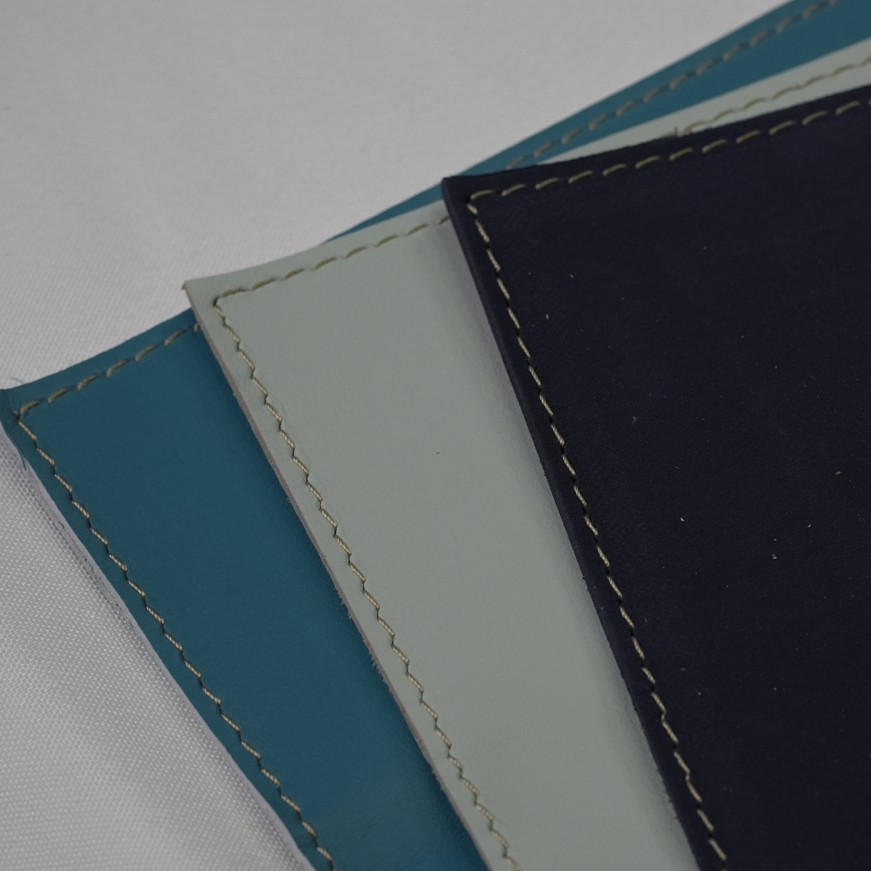 Coperta piele naturală dimensiune - 18x 12 cm - imagine 4